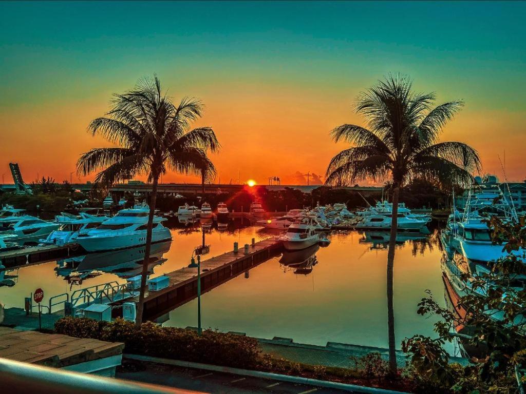 3B Waterside Villa - Luxury & Fun - Near Beach, Airport Fort Lauderdale Exteriör bild